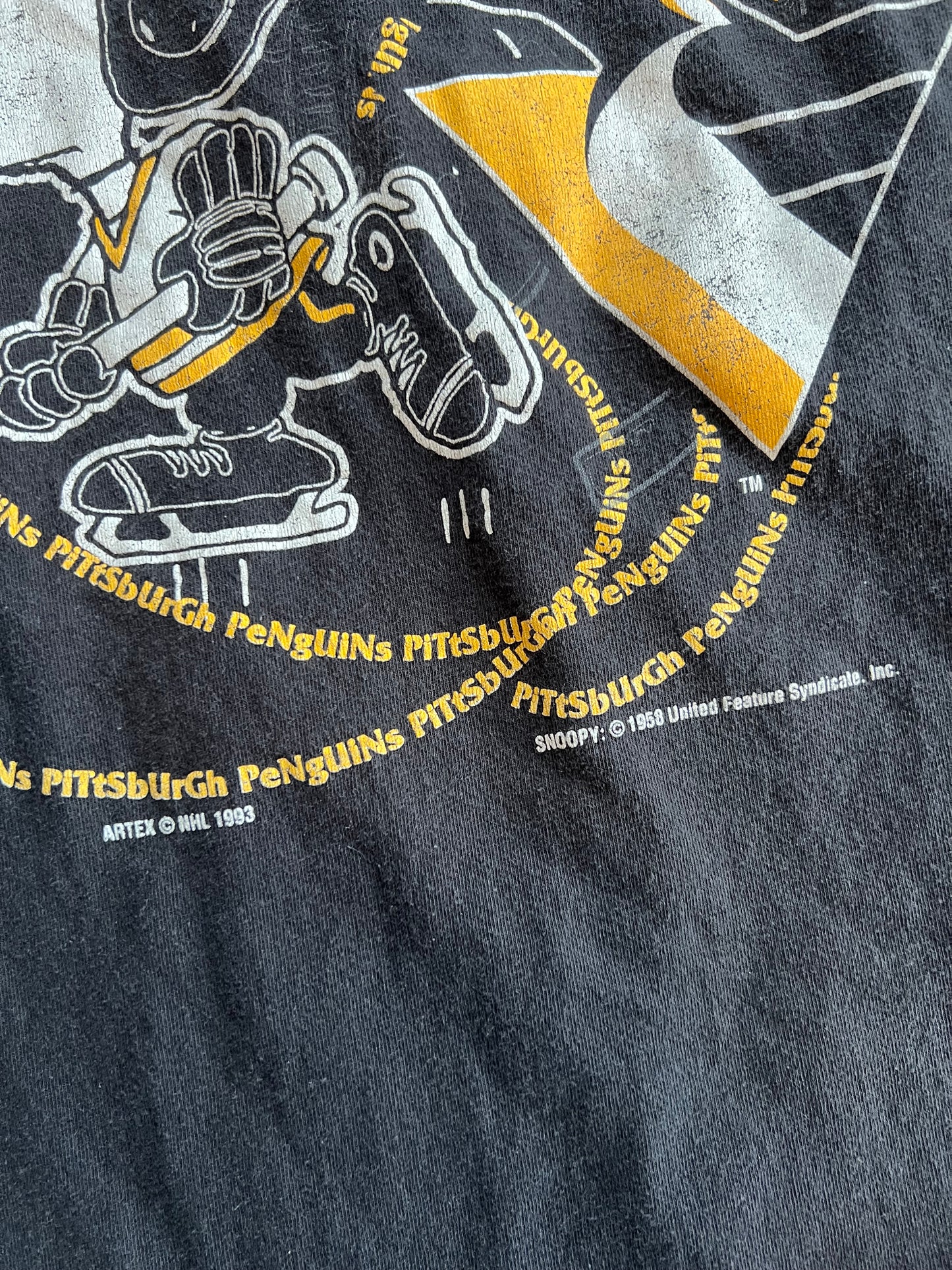 1993 Snoopy Pittsburgh Penguins Shirt (L)