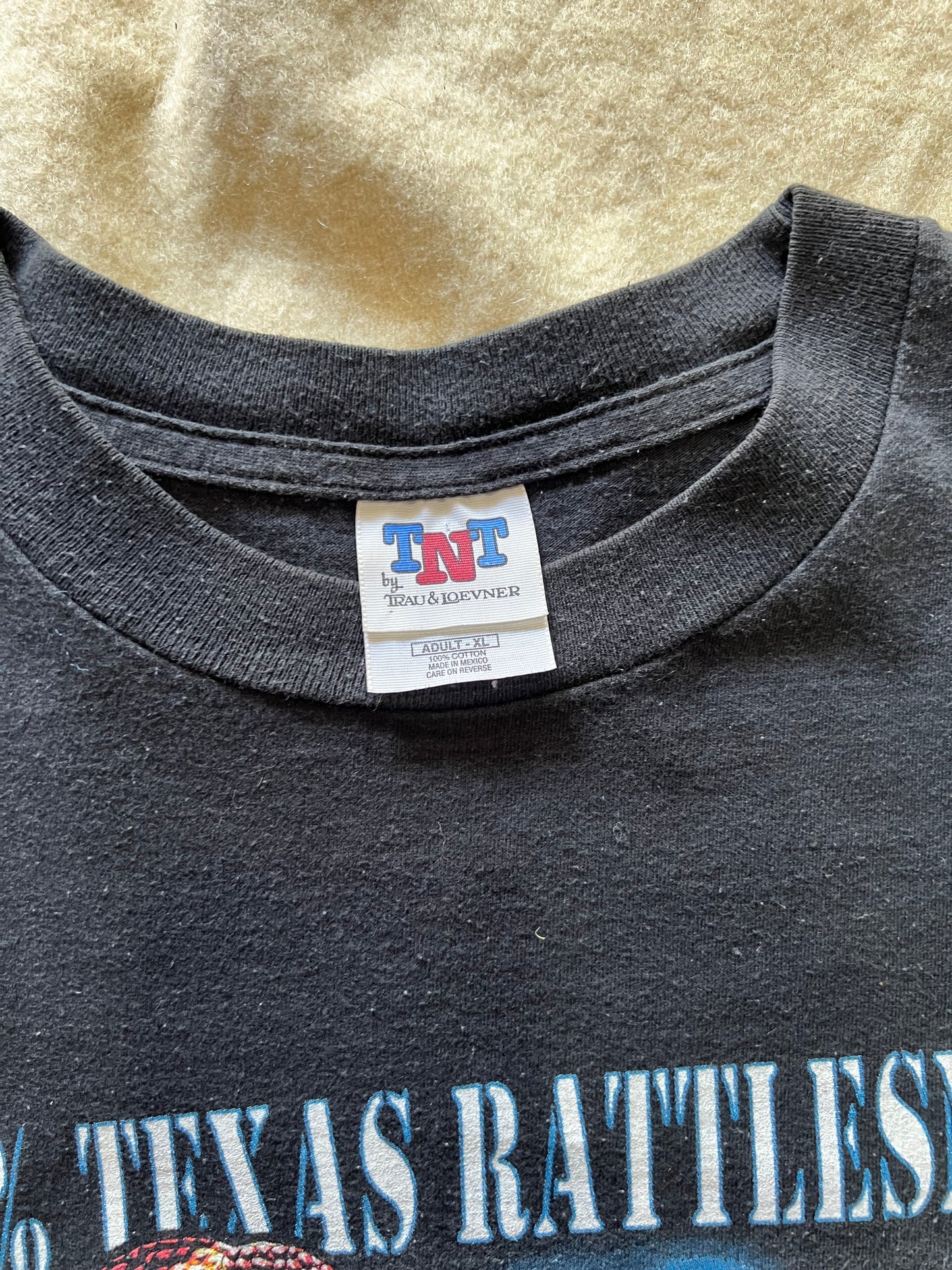 2000 Stone Cold Steve Austin shirt (XL)