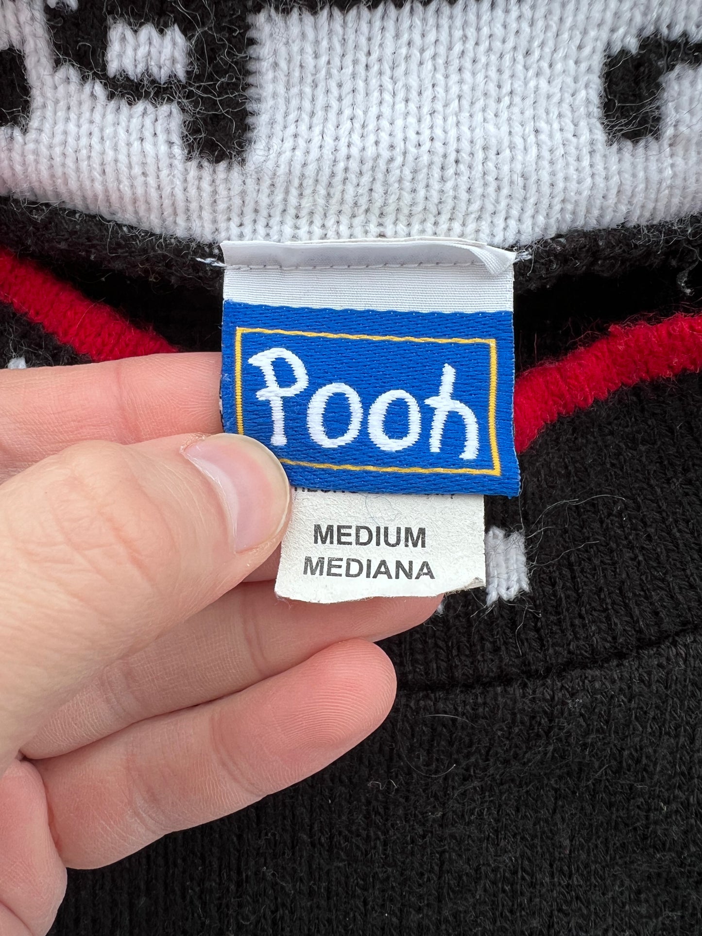 90s Winnie the Pooh Sweater ( M )