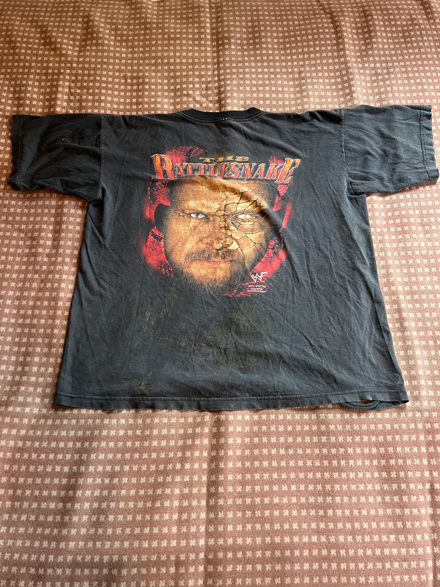 1998 Thrashed Stone Cold Steve Austin Shirt (XL)